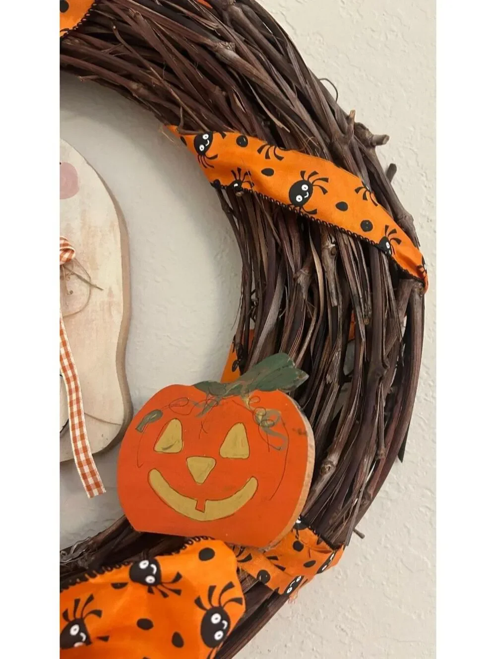 Handmade Halloween Grapevine Wreath Ghost Pumpkin Spider Ribbon Fall Door Decor